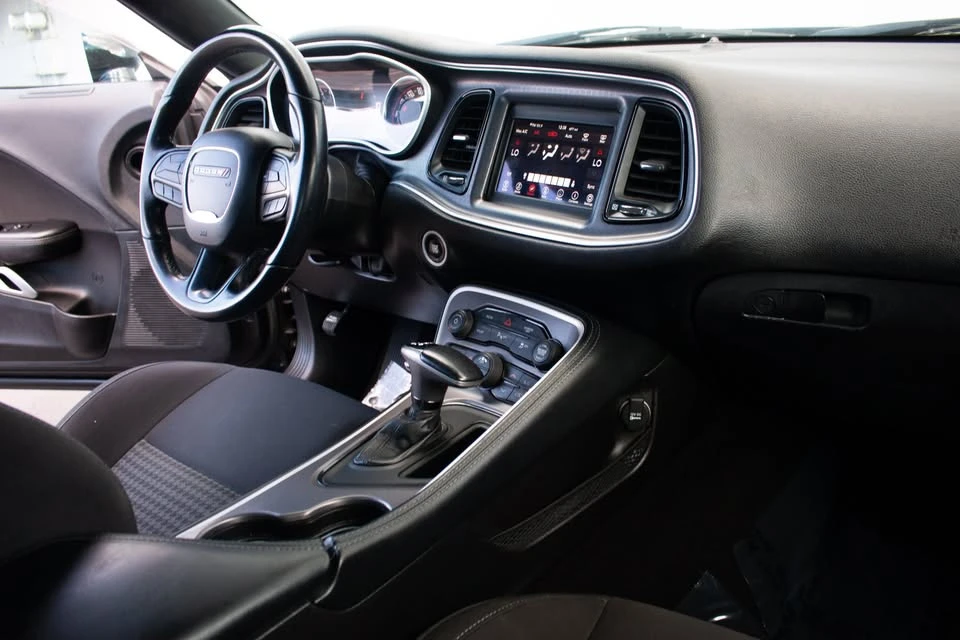 2022 Dodge Challenger 3rd Gen - Image 17 of 20