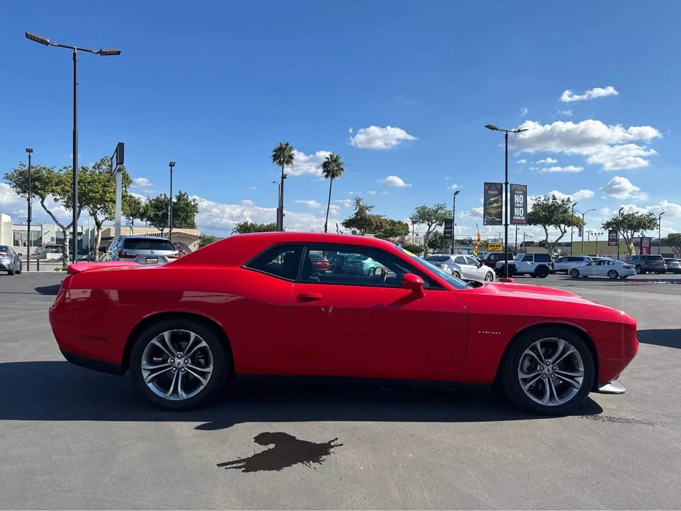 2022 Dodge Challenger 3rd Gen - Image 4 of 12