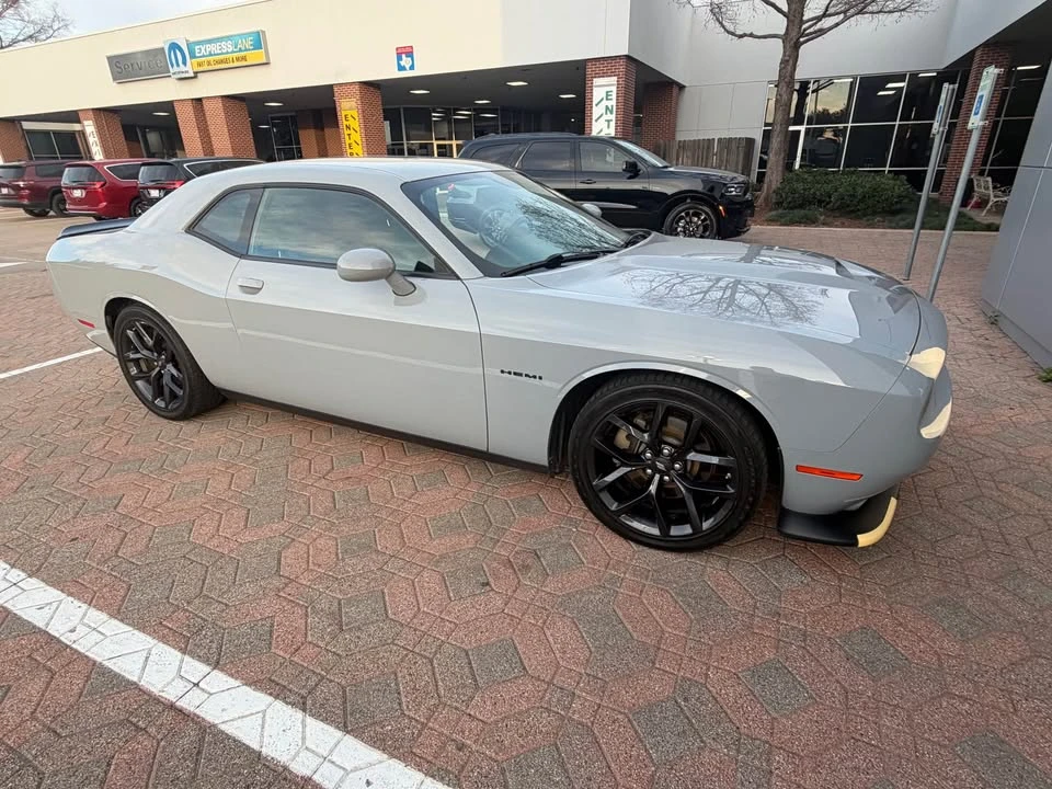 2022 Dodge Challenger 3rd Gen - Image 2 of 5