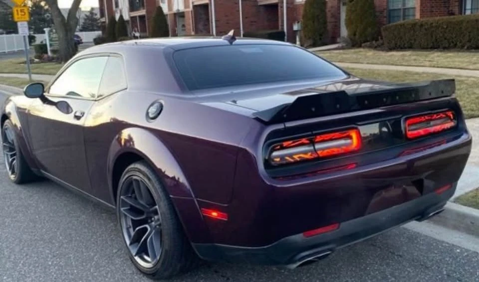 2022 Dodge Challenger SRT8 & 392 3rd Gen - Image 6 of 12