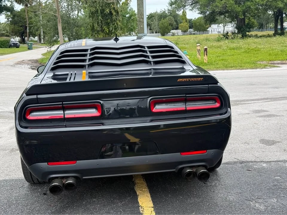 2022 Dodge Challenger SRT8 & 392 3rd Gen - Image 5 of 8