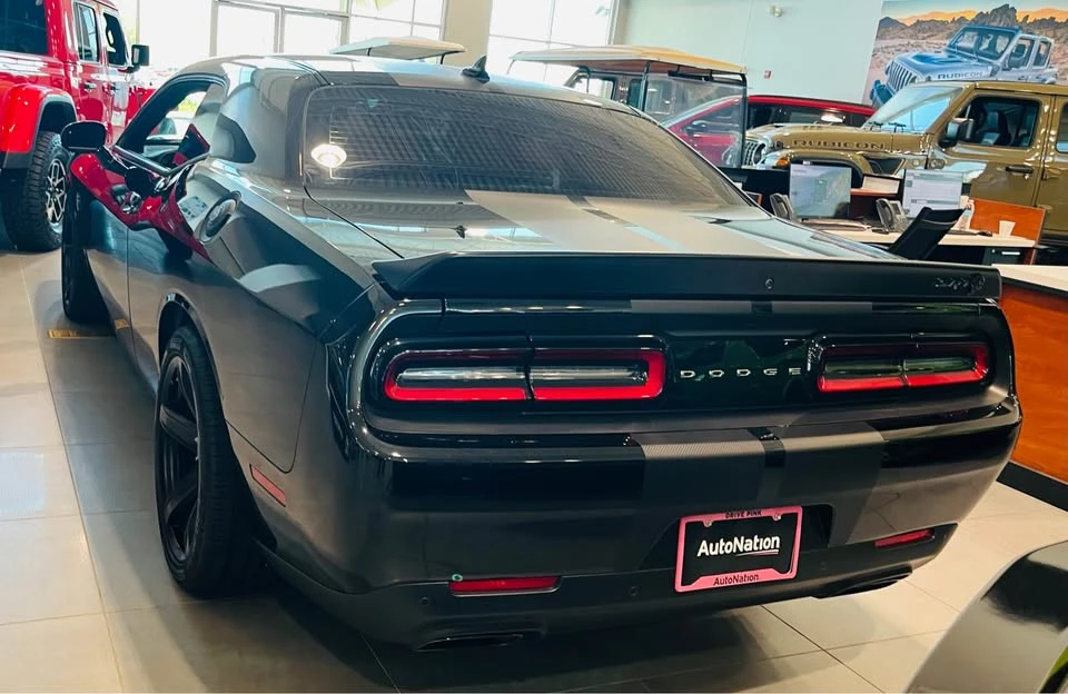 2022 Dodge Challenger SRT Hellcat 3rd Gen - Image 3 of 8