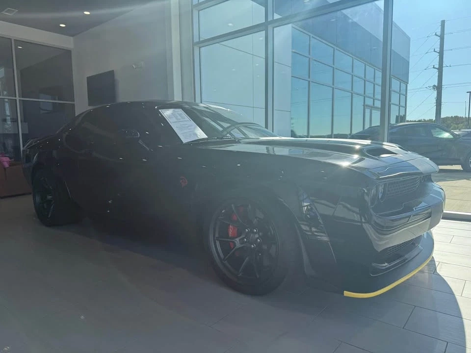 2022 Dodge Challenger SRT Hellcat 3rd Gen - Image 4 of 10
