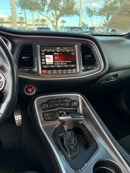 2022 Dodge Challenger SRT Hellcat 3rd Gen - Image 14 of 19