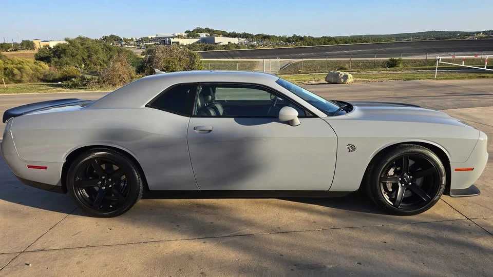 2022 Dodge Challenger SRT Hellcat 3rd Gen - Image 5 of 14