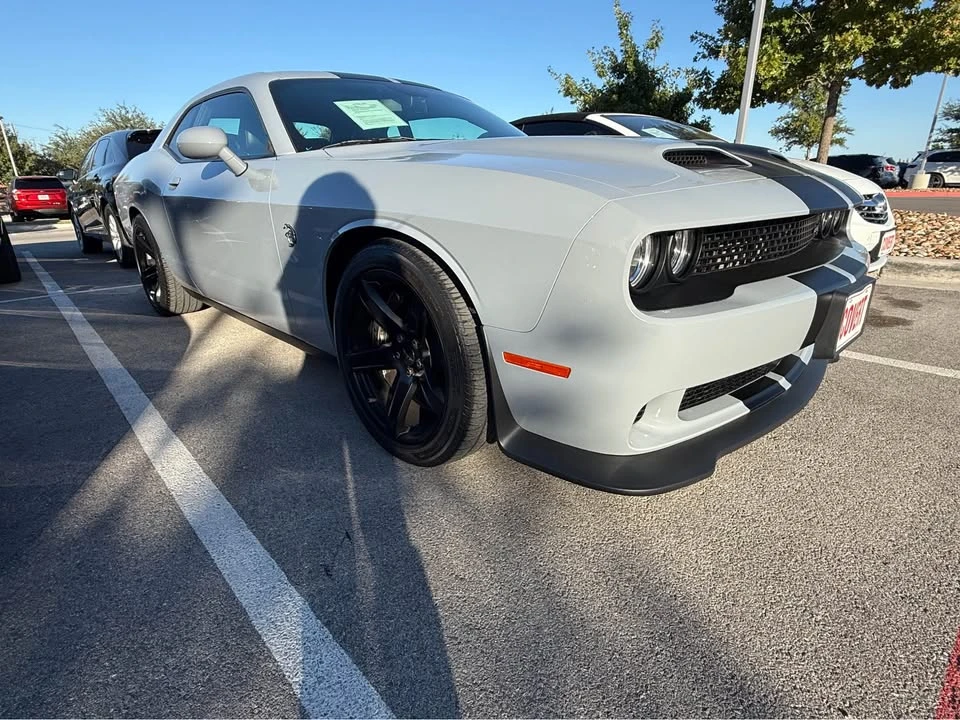 2022 Dodge Challenger SRT Hellcat 3rd Gen - Image 7 of 12
