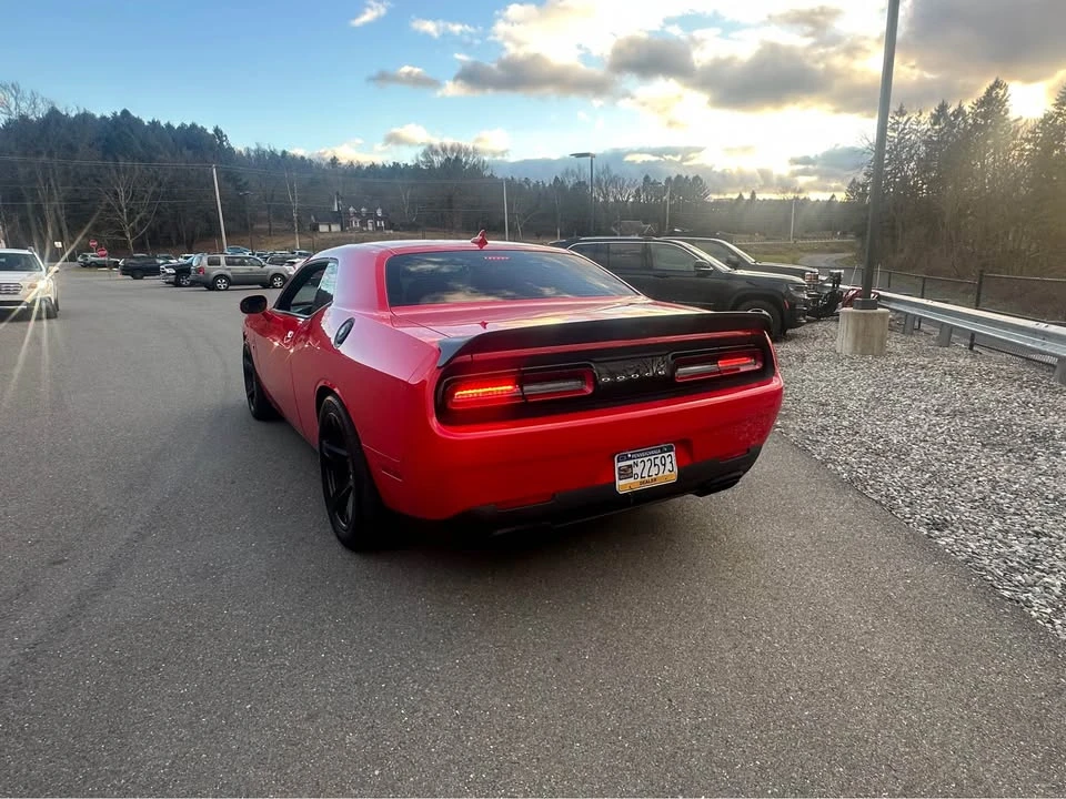 2022 Dodge Challenger SRT Hellcat 3rd Gen - Image 7 of 12