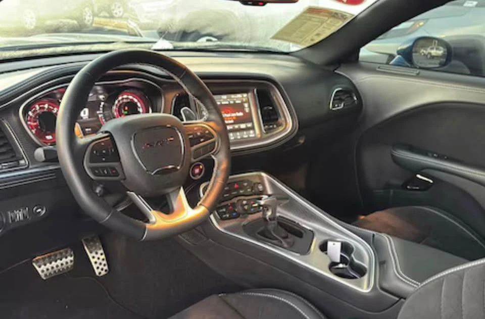 2022 Dodge Challenger SRT Hellcat 3rd Gen - Image 4 of 13