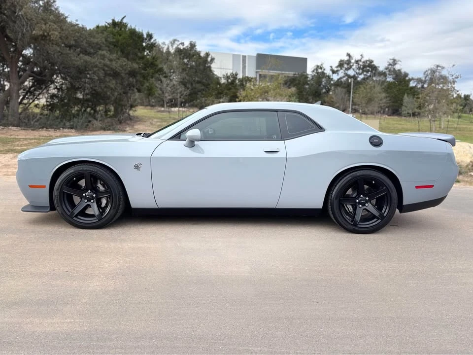 2022 Dodge Challenger SRT Hellcat 3rd Gen - Image 8 of 13