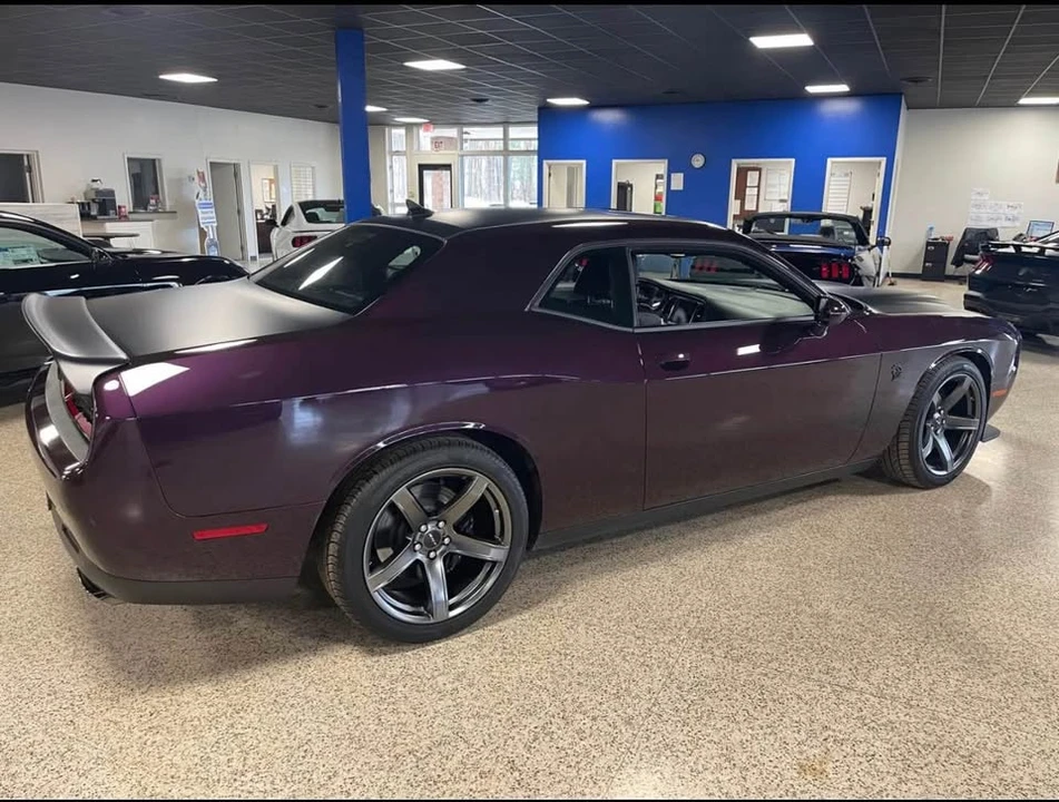 2022 Dodge Challenger SRT Hellcat 3rd Gen - Image 5 of 15