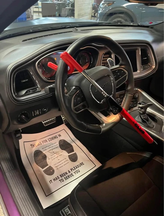 2022 Dodge Challenger SRT Hellcat 3rd Gen - Image 11 of 15