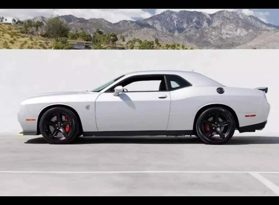 2022 Dodge Challenger SRT Hellcat 3rd Gen - Image 5 of 14