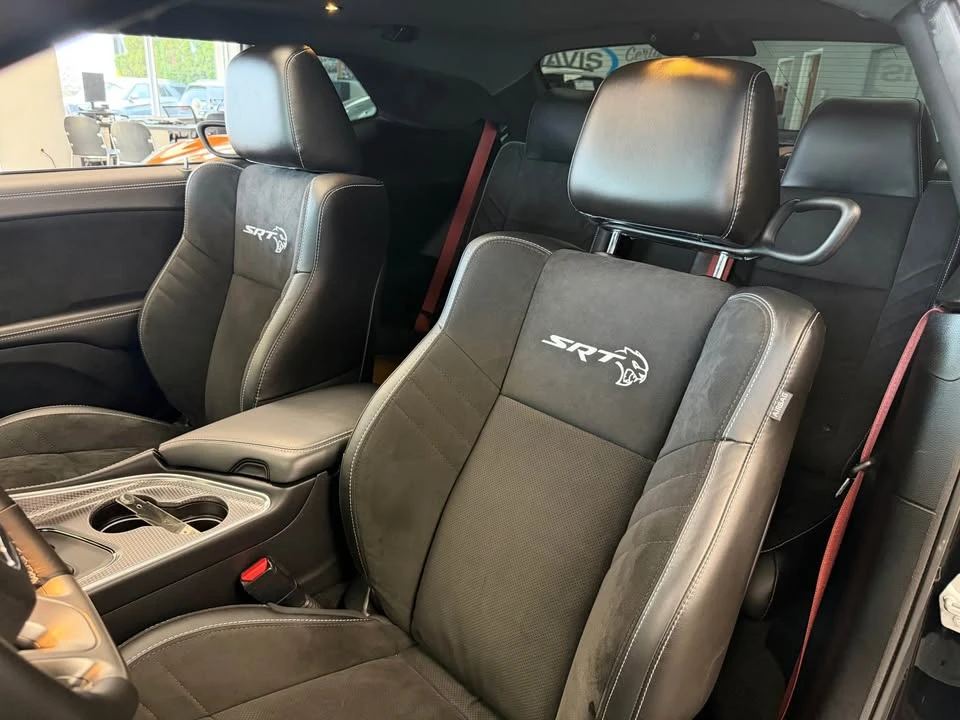 2022 Dodge Challenger SRT Hellcat 3rd Gen - Image 9 of 13