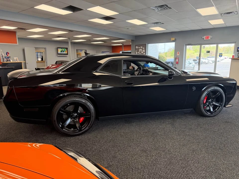 2022 Dodge Challenger SRT Hellcat 3rd Gen - Image 4 of 13