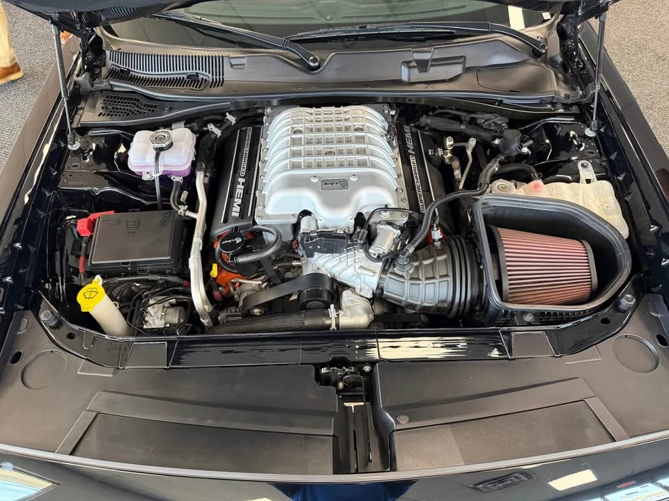 2022 Dodge Challenger SRT Hellcat 3rd Gen - Image 12 of 13
