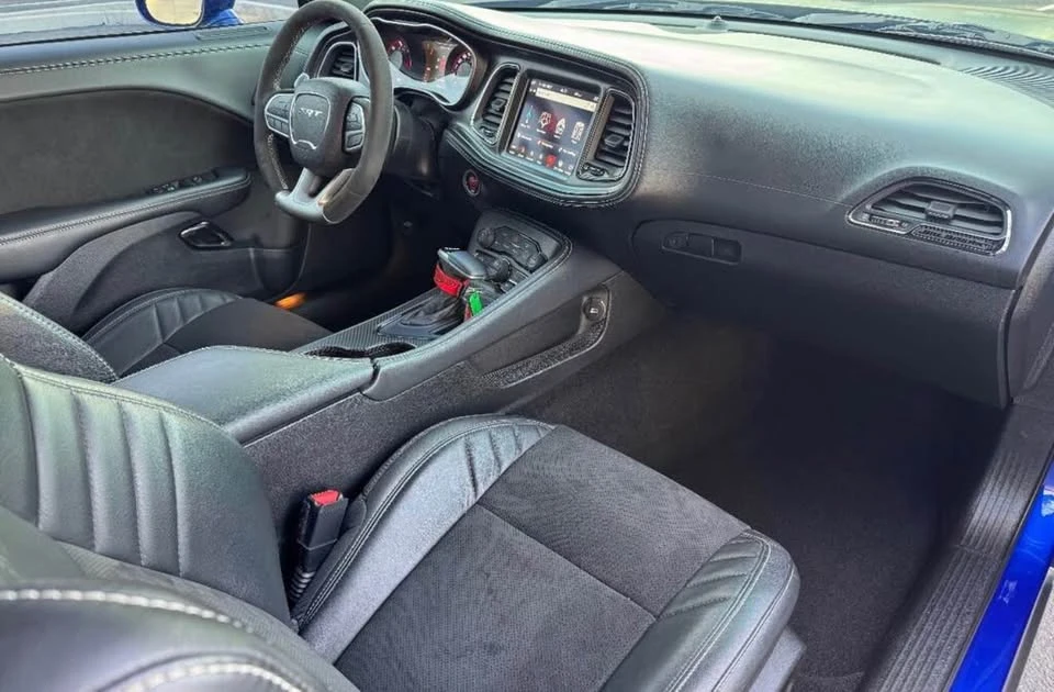2022 Dodge Challenger SRT Hellcat 3rd Gen - Image 11 of 13
