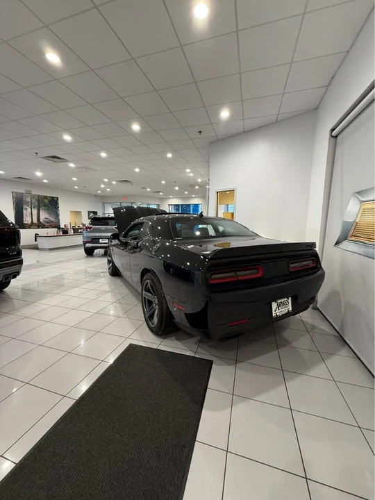 2022 Dodge Challenger SRT Hellcat 3rd Gen - Image 9 of 10