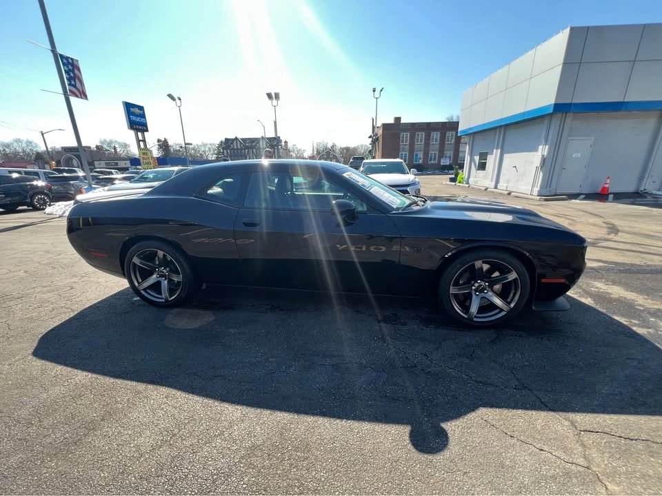 2022 Dodge Challenger SRT Hellcat 3rd Gen - Image 4 of 11