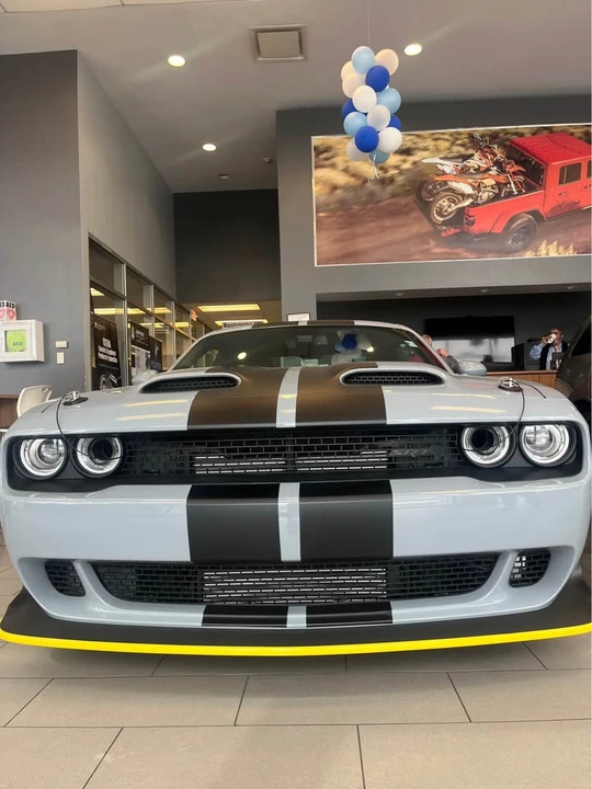 2022 Dodge Challenger SRT Hellcat 3rd Gen - Image 11 of 12