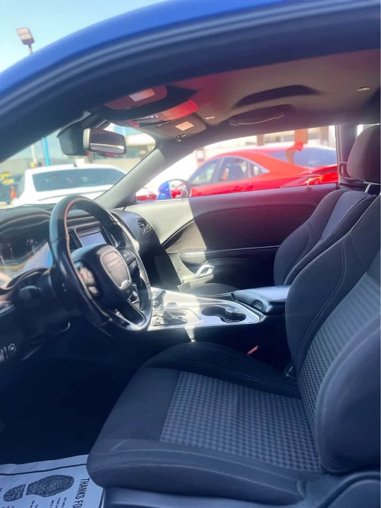 2022 Dodge Challenger 3rd Gen - Image 9 of 14