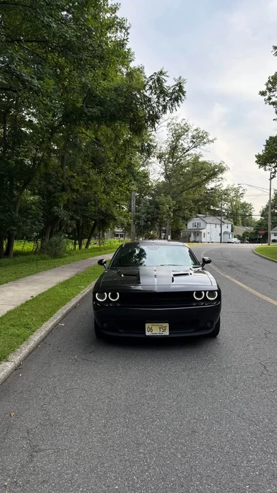 2022 Dodge Challenger 3rd Gen - Image 9 of 10