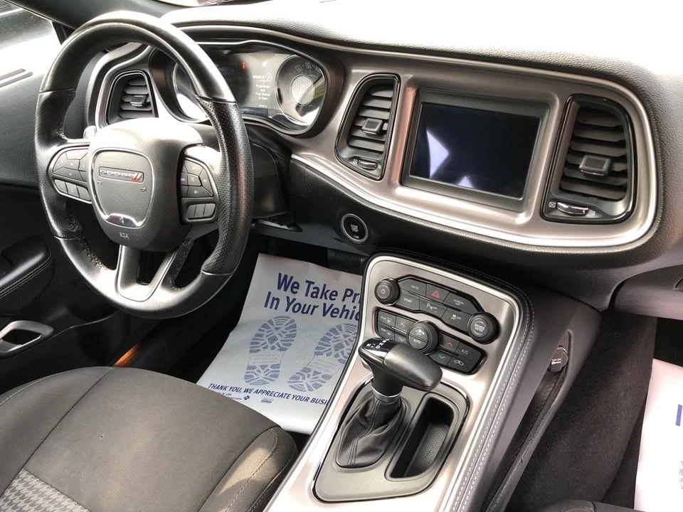 2022 Dodge Challenger 3rd Gen - Image 15 of 20
