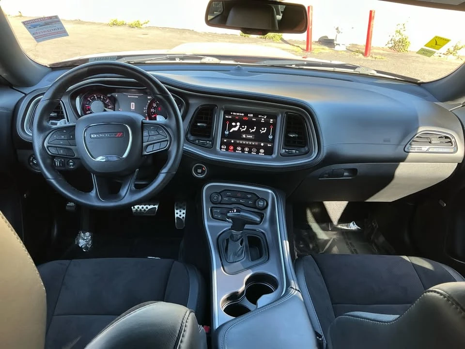 2022 Dodge Challenger 3rd Gen - Image 17 of 20
