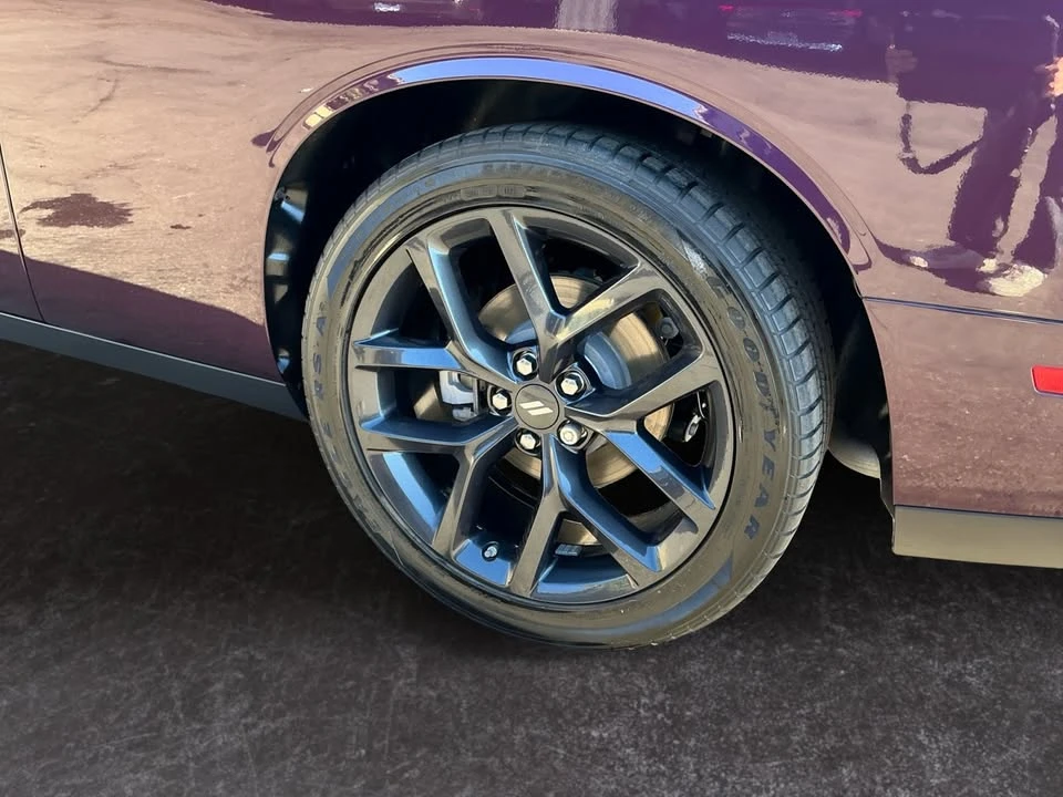 2022 Dodge Challenger 3rd Gen - Image 9 of 20
