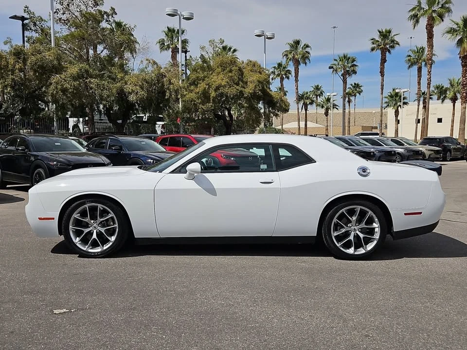 2022 Dodge Challenger 3rd Gen - Image 4 of 15