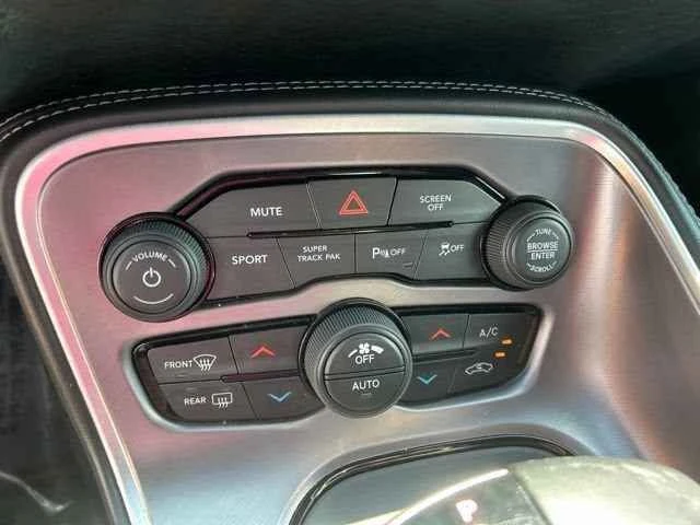 2022 Dodge Challenger 3rd Gen - Image 9 of 11