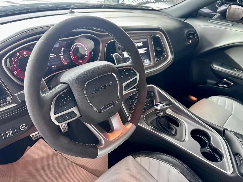 2022 Dodge Challenger SRT Hellcat 3rd Gen - Image 12 of 16