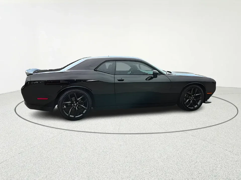 2022 Dodge Challenger 3rd Gen - Image 6 of 11