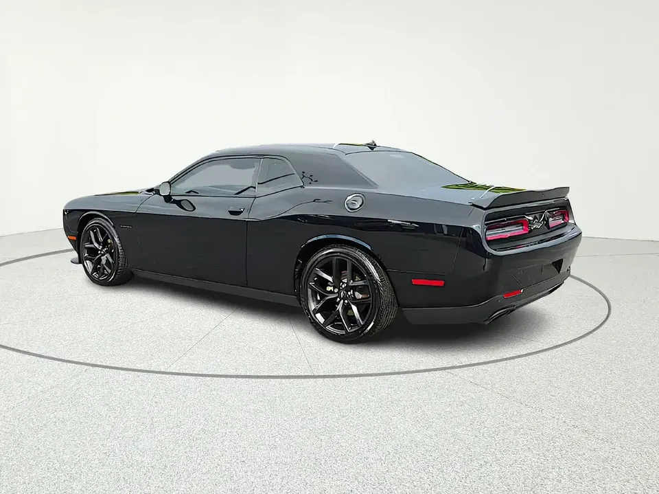 2022 Dodge Challenger 3rd Gen - Image 5 of 11