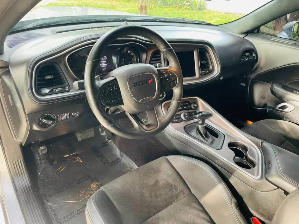 2022 Dodge Challenger 3rd Gen - Image 10 of 15
