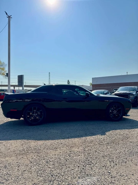 2022 Dodge Challenger 3rd Gen - Image 3 of 12