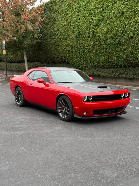 2022 Dodge Challenger 3rd Gen - Image 4 of 16
