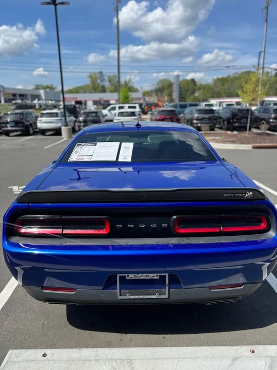 2022 Dodge Challenger SRT8 & 392 3rd Gen - Image 14 of 18