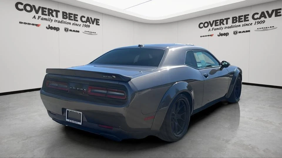 2022 Dodge Challenger SRT8 & 392 3rd Gen - Image 9 of 18