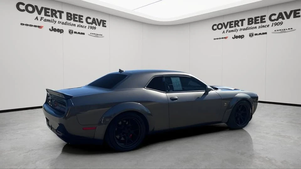 2022 Dodge Challenger SRT8 & 392 3rd Gen - Image 10 of 18