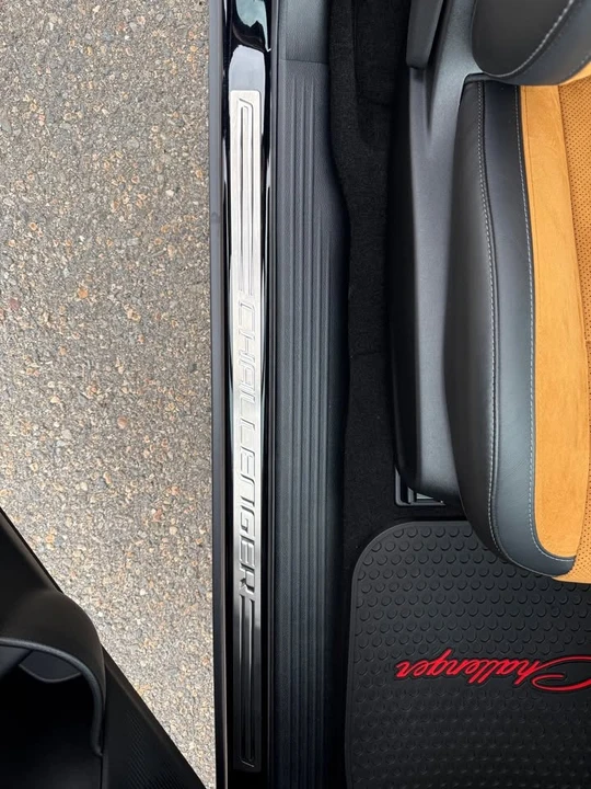 2022 Dodge Challenger SRT8 & 392 3rd Gen - Image 13 of 18