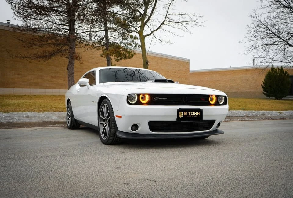 2022 Dodge Challenger 3rd Gen - Image 2 of 8