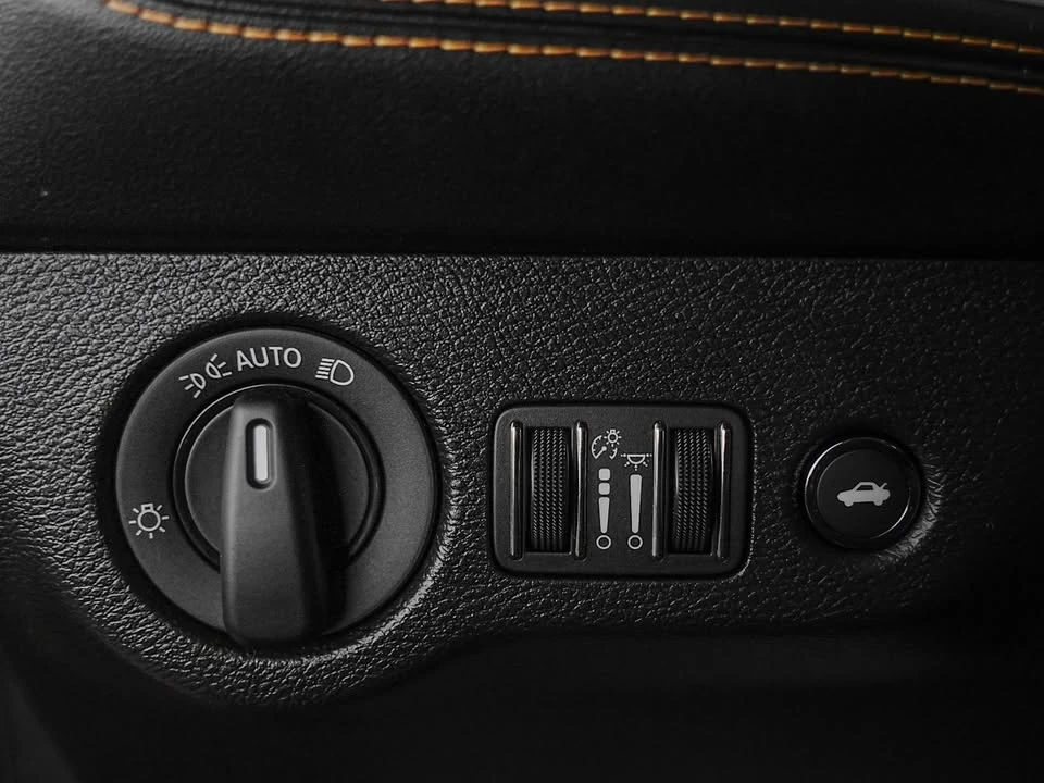 2022 Dodge Challenger SRT8 & 392 3rd Gen - Image 17 of 18