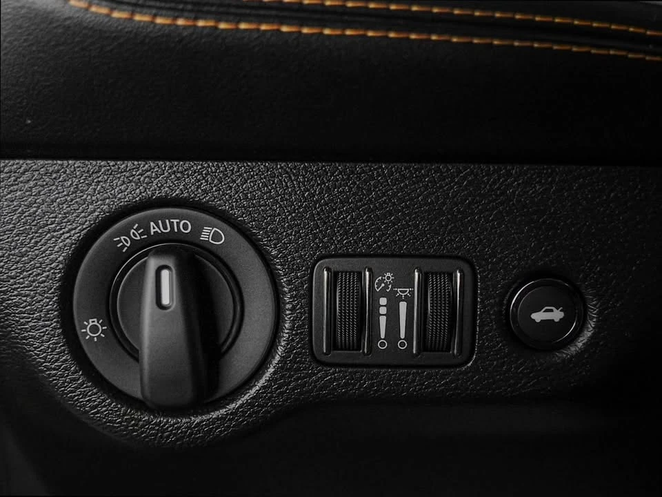 2022 Dodge Challenger SRT8 & 392 3rd Gen - Image 18 of 19