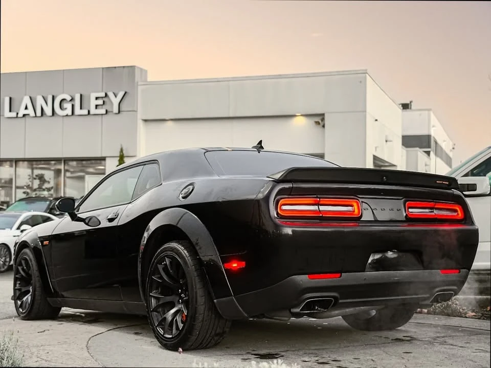 2022 Dodge Challenger SRT8 & 392 3rd Gen - Image 8 of 19