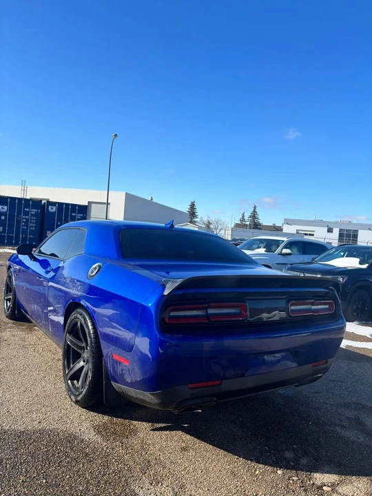 2022 Dodge Challenger SRT Hellcat 3rd Gen - Image 9 of 11