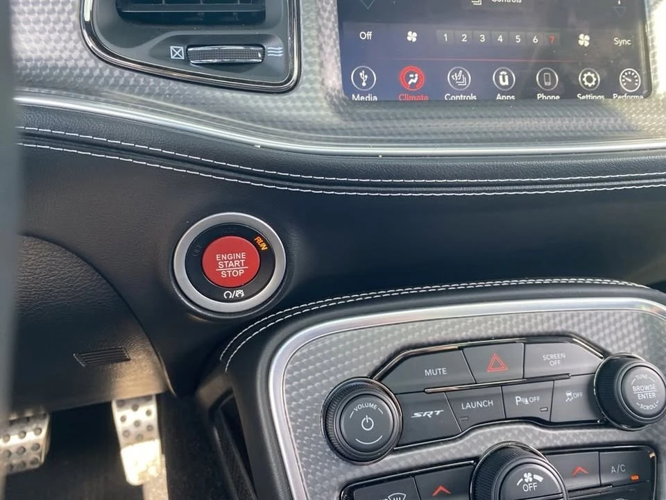 2022 Dodge Challenger SRT Hellcat 3rd Gen - Image 12 of 19