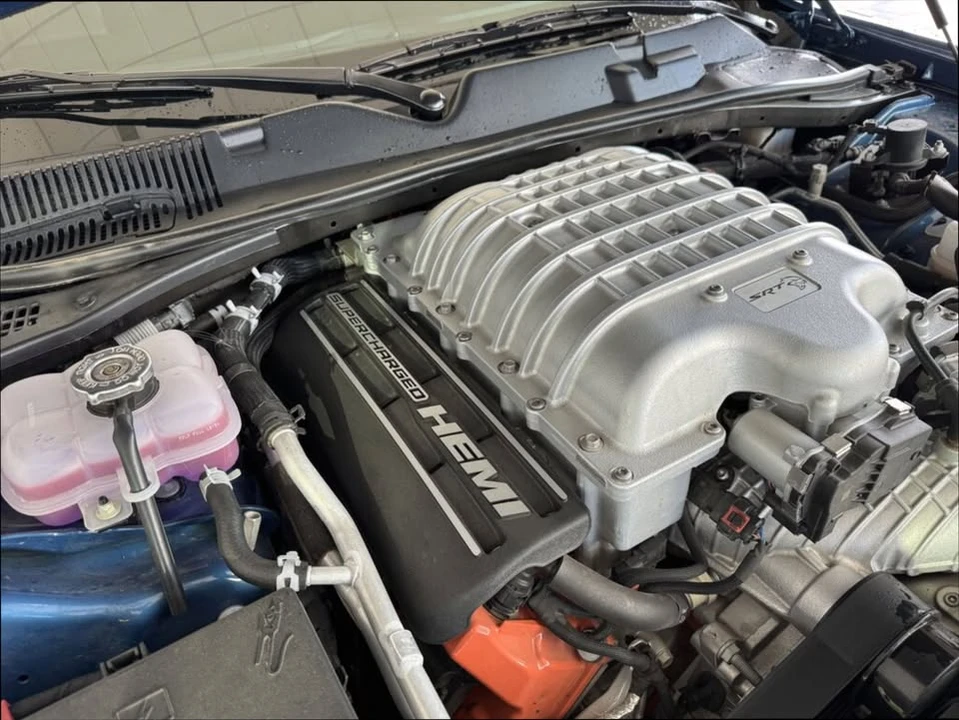 2022 Dodge Challenger SRT Hellcat 3rd Gen - Image 15 of 20