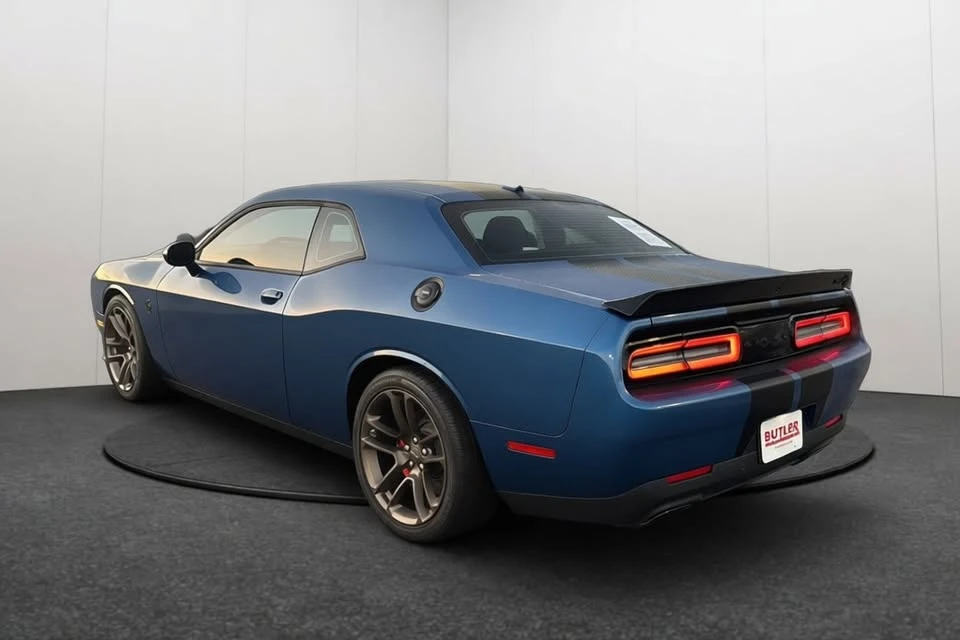 2022 Dodge Challenger SRT Hellcat 3rd Gen - Image 3 of 20