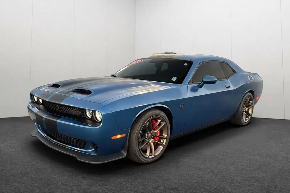 2022 Dodge Challenger SRT Hellcat 3rd Gen - Image 2 of 20