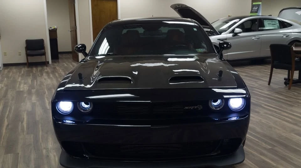 2022 Dodge Challenger SRT Hellcat 3rd Gen - Image 2 of 18